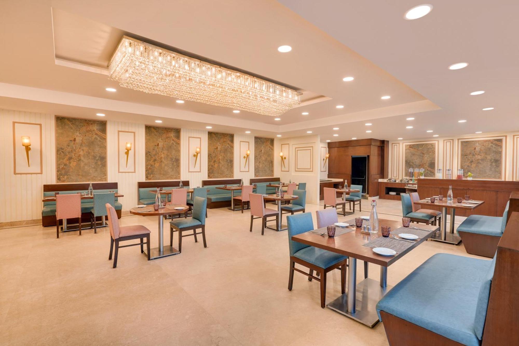 Lemon Tree Hotel, Noida Exterior foto